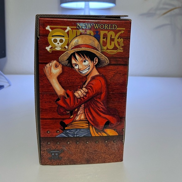 One piece box set volume four, volumes 71 through 90. Excellent new condition. - Picture 4 of 5